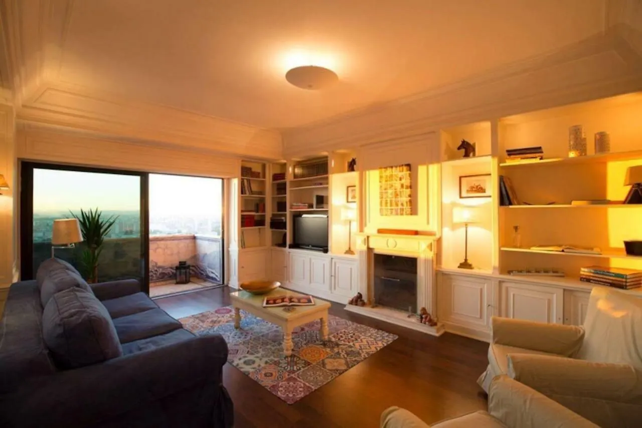 Ola Lisbon -Areeiro location